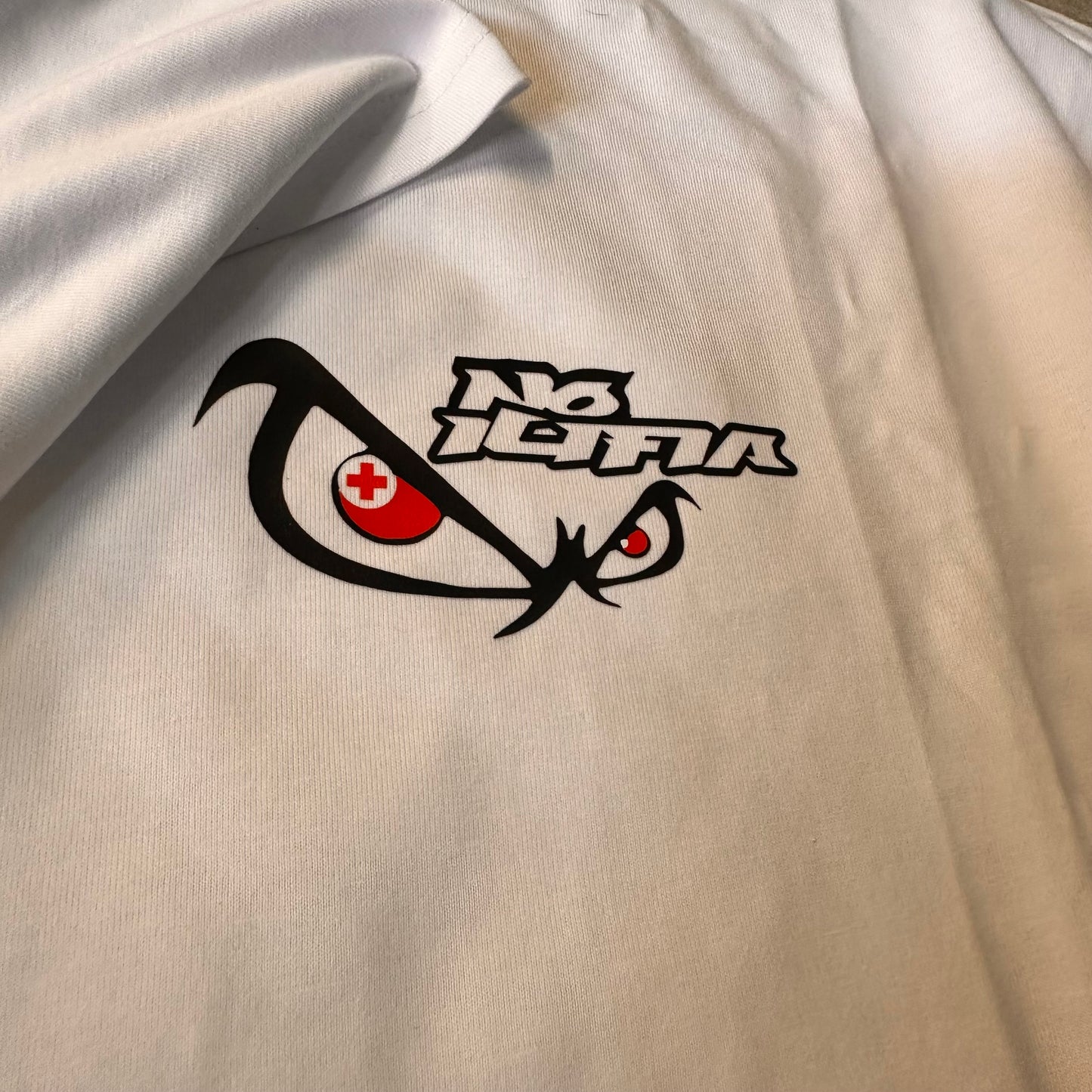“NO ILIFIA” tee
