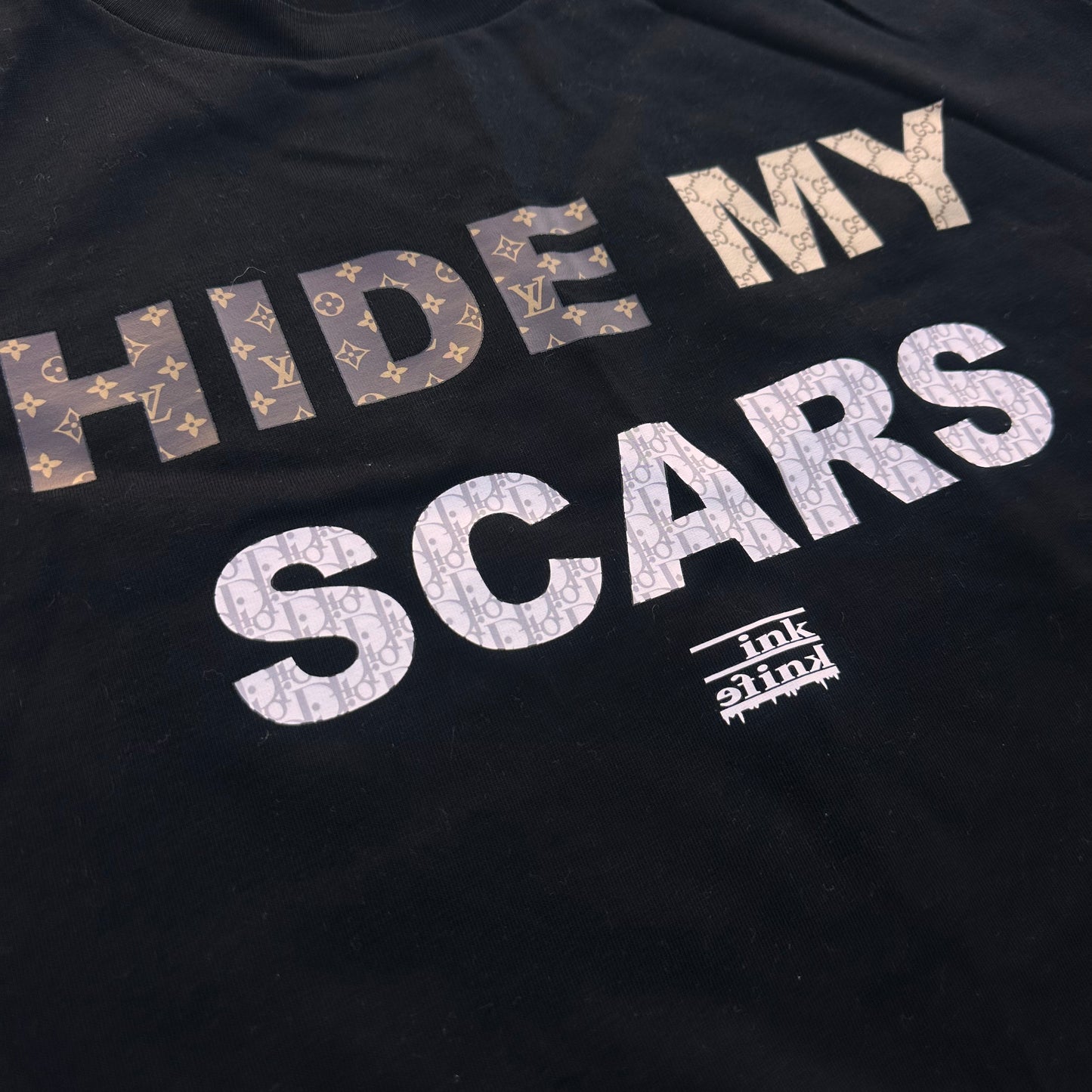 HIDE MY SCARS tee
